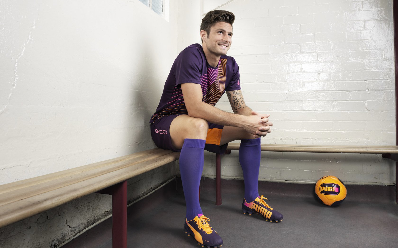 开云ios-日本男足逆转获胜,士气大振,日本男足出线形势